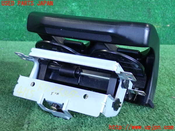 2UPJ-9241157810]セルシオ(UCF21)ドリンクホルダー 中古_2