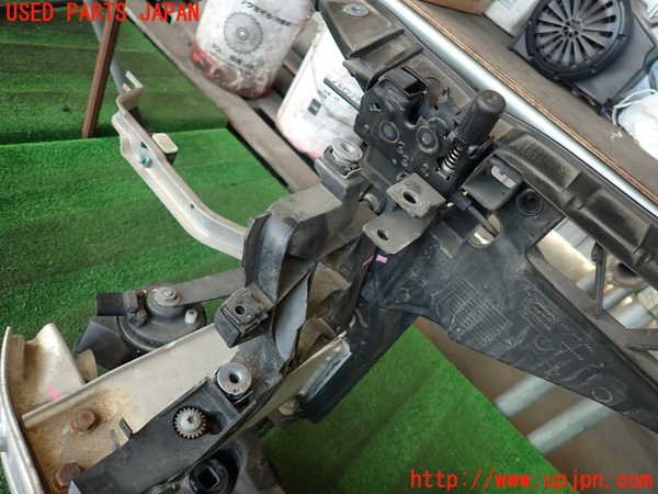 2UPJ-9241161041]アウディ・A7 スポーツバック(4GCGWC)コアサポート 中古_5