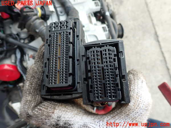 2UPJ-9241162010]アウディ・A7 スポーツバック(4GCGWC)エンジン CGW 4WD 中古_3