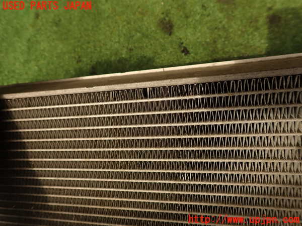 2UPJ-9241162322]アウディ・A7 スポーツバック(4GCGWC)ラジエーター2 中古_4