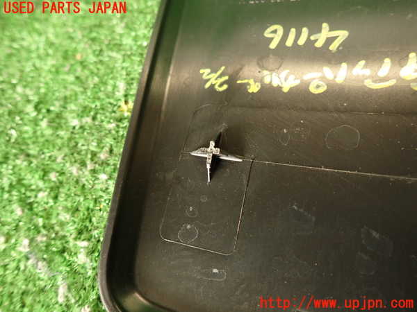 2UPJ-9241162160]アウディ・A7 スポーツバック(4GCGWC)エンジンアッパーカバー 中古_5