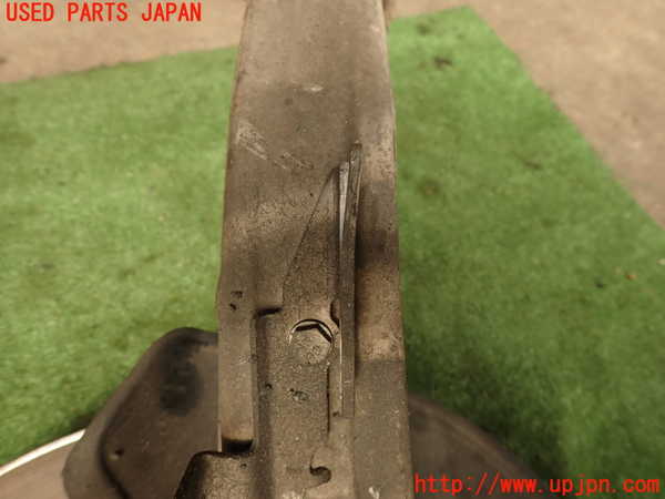 2UPJ-9241164295]アウディ・A7 スポーツバック(4GCGWC)左フロントナックルハブ 中古_4