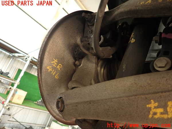 2UPJ-9241164305]アウディ・A7 スポーツバック(4GCGWC)左リアナックルハブ 中古_2