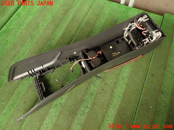 2UPJ-9241167540]アウディ・A7 スポーツバック(4GCGWC)センターコンソール 中古_5
