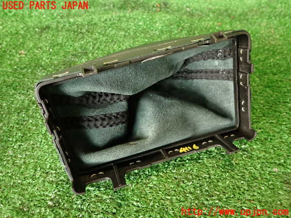 2UPJ-9241167575]アウディ・A7 スポーツバック(4GCGWC)シフトブーツ 中古_3