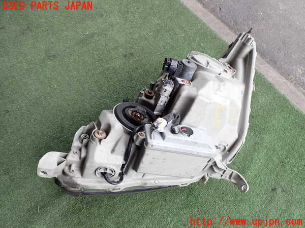 2UPJ-9241181130]セルシオ(UCF31)右ヘッドライト HID 中古_3