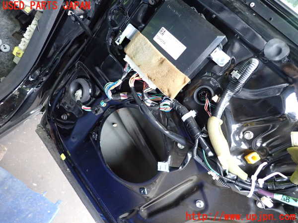 2UPJ-9241181230]セルシオ(UCF31)右前ドア 中古 NSG M5O5 43R-00012_5