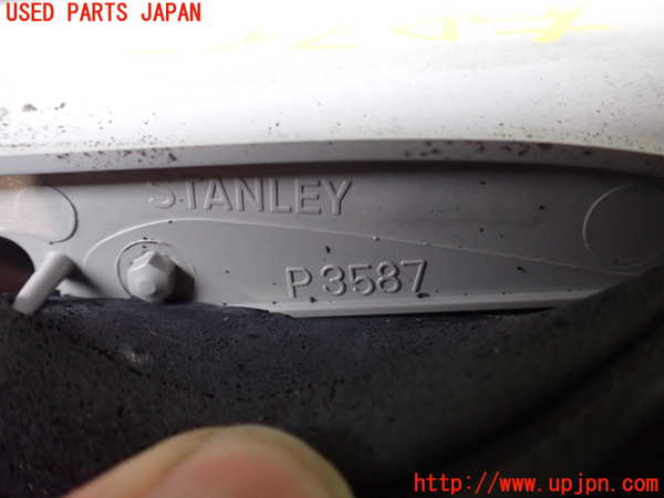 2UPJ-9241181550]セルシオ(UCF31)右リアフィニッシャー 中古_3