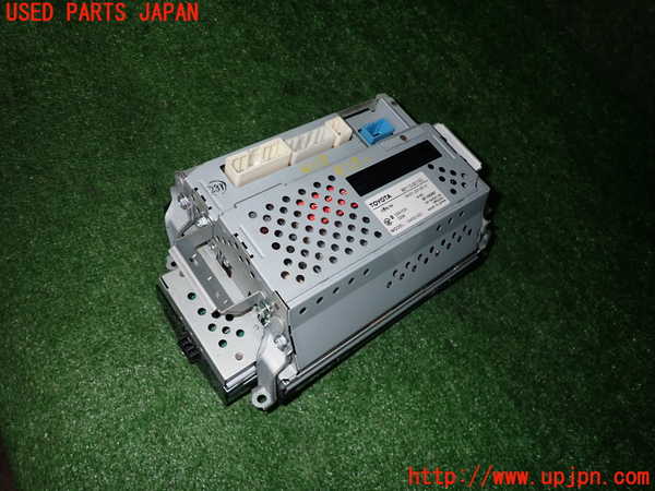 2UPJ-9241186629]セルシオ(UCF31)モニター 中古_2