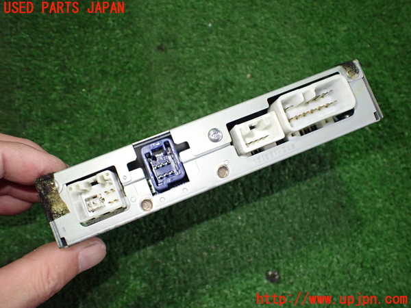 2UPJ-9241186660]セルシオ(UCF31)TVチューナー 中古_3