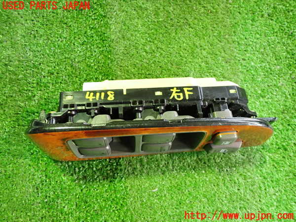2UPJ-9241186240]セルシオ(UCF31)右前パワーウィンドウスイッチ 中古_2