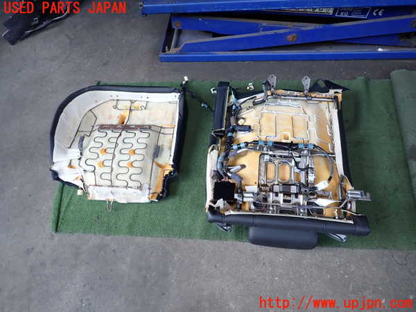 2UPJ-9241187145]セルシオ(UCF31)右2列目シート 中古_4