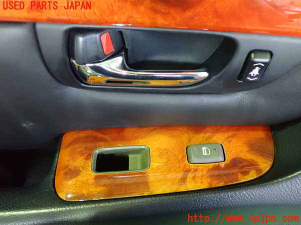 2UPJ-9241181264]セルシオ(UCF31)左前ドア内張り 中古_2