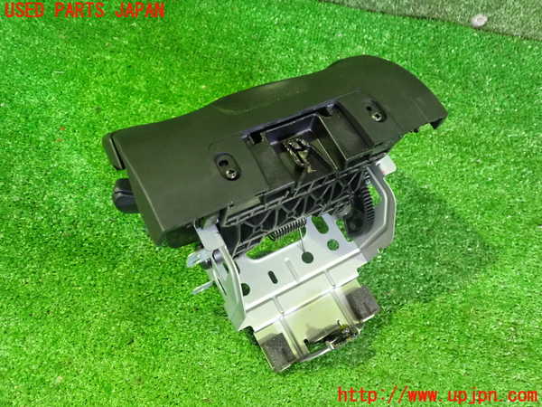 2UPJ-9241187810]セルシオ(UCF31)ドリンクホルダー 中古_4