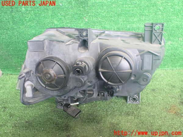 2UPJ-9241191132]ダッジ・チャージャー(型式不明)左ヘッドライト ハロゲン 中古_3