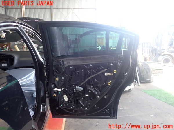 2UPJ-9241191290]ダッジ・チャージャー(型式不明)右後ドア 中古 M35V 43R-004585_4
