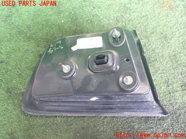 2UPJ-9241191530]ダッジ・チャージャー(型式不明)右テールランプ 中古_2