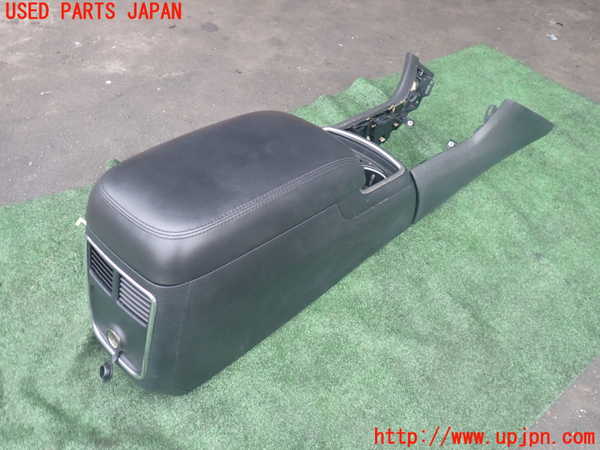 2UPJ-9241197540]ダッジ・チャージャー(型式不明)センターコンソール 中古_2