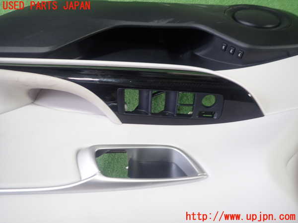 1UPJ-9241201234]MIRAI(ミライ)(JPD10)右前ドア内張り 中古_2