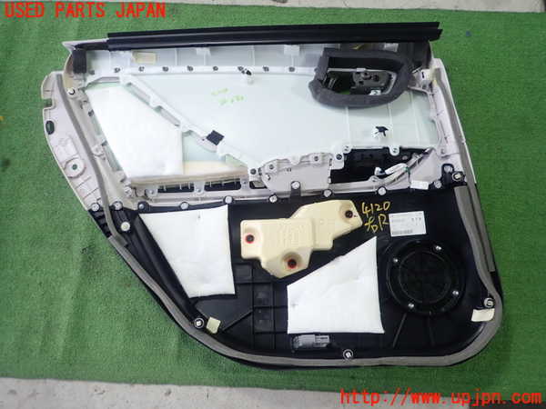 1UPJ-9241201294]MIRAI(ミライ)(JPD10)右後ドア内張り 中古_3
