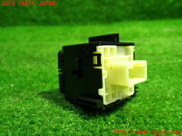 1UPJ-9241216308]クラウン ハイブリッド(AZSH20)スイッチ3 (ODO TRIP・オートハイビーム) 中古_2