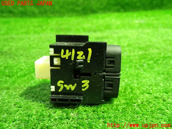 1UPJ-9241216308]クラウン ハイブリッド(AZSH20)スイッチ3 (ODO TRIP・オートハイビーム) 中古_3