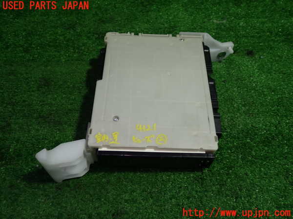 1UPJ-9241216742]クラウン ハイブリッド(AZSH20)ヒューズボックス2 中古_4