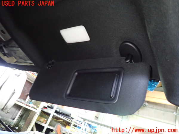 1UPJ-9241217625]クラウン ハイブリッド(AZSH20)室内サンバイザー右側 中古_2