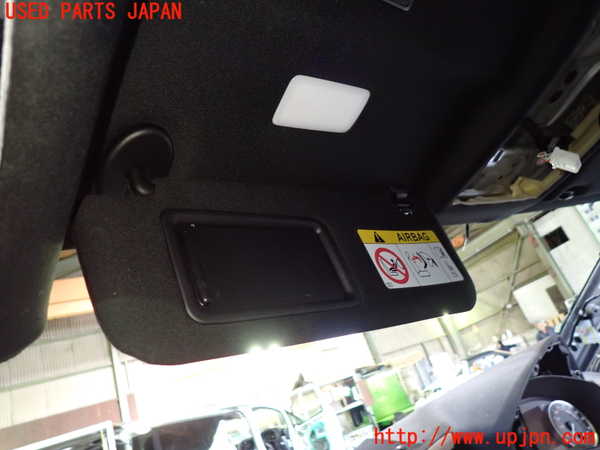 1UPJ-9241217630]クラウン ハイブリッド(AZSH20)室内サンバイザー左側 中古_2