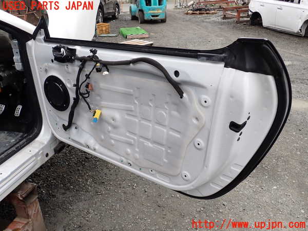 1UPJ-9241221230]プジョー・RCZ(T7R5F02)右ドア DURACAM 43R-00099 中古_2
