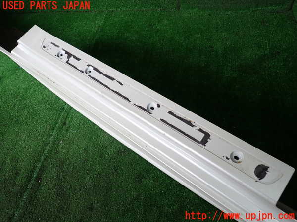 1UPJ-9241221390]プジョー・RCZ(T7R5F02)右サイドステップ 中古_2