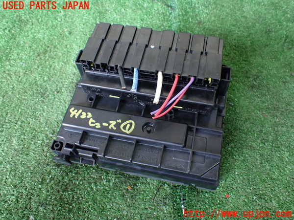 1UPJ-9241226741]プジョー・RCZ(T7R5F02)ヒューズボックス1 (EGルーム 助手席側) 中古_3