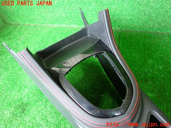 1UPJ-9241227540]プジョー・RCZ(T7R5F02)センターコンソール 中古_4