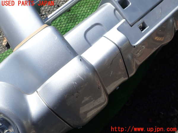 1UPJ-9241231010]デリカ スペースギア(PD6W)フロントバンパー 中古_4
