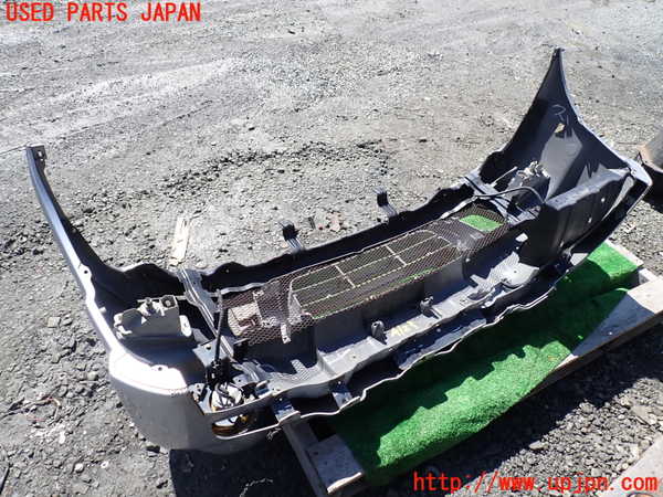1UPJ-9241231010]デリカ スペースギア(PD6W)フロントバンパー 中古_5