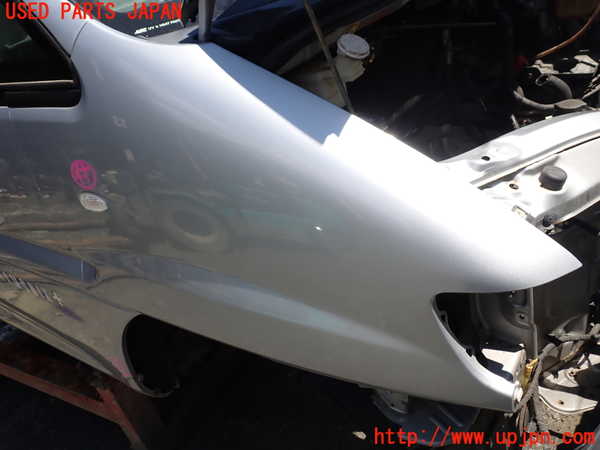1UPJ-9241231080]デリカ スペースギア(PD6W)右前フェンダー 中古_2
