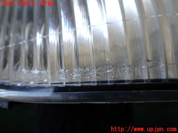 1UPJ-9241231150]デリカ スペースギア(PD6W)右コーナーランプ 中古_3