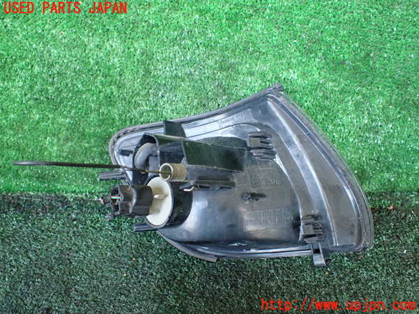 1UPJ-9241231152]デリカ スペースギア(PD6W)左コーナーランプ 中古_2