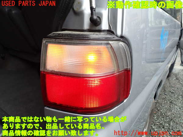 1UPJ-9241231530]デリカ スペースギア(PD6W)右テールランプ 中古_4