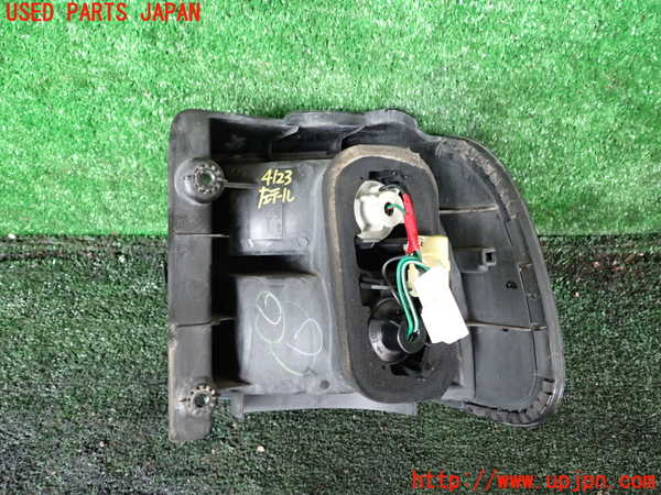 1UPJ-9241231536]デリカ スペースギア(PD6W)左テールランプ 中古_2