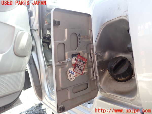 1UPJ-9241231690]デリカ スペースギア(PD6W)フューエルリッド 中古_2