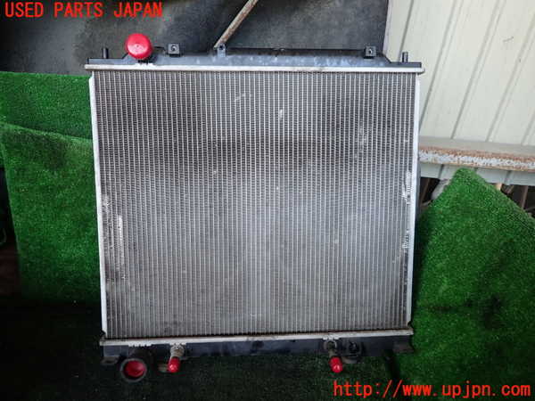 1UPJ-9241232321]デリカ スペースギア(PD6W)ラジエーター1 中古_2