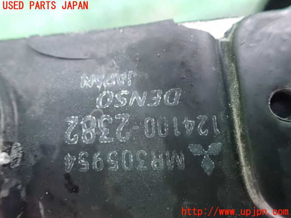 1UPJ-9241232481]デリカ スペースギア(PD6W)オイルクーラー1 中古_3