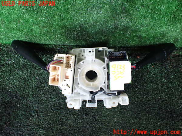 1UPJ-9241236720]デリカ スペースギア(PD6W)コンビネーションスイッチ 中古_4