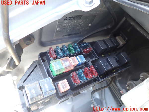 1UPJ-9241236741]デリカ スペースギア(PD6W)ヒューズボックス1 (EGルーム 運転席側) 中古_2