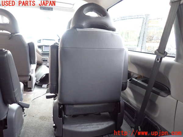 1UPJ-9241237145]デリカ スペースギア(PD6W)右2列目シート 中古_4