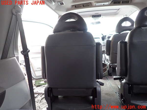 1UPJ-9241237175]デリカ スペースギア(PD6W)左2列目シート 中古_4
