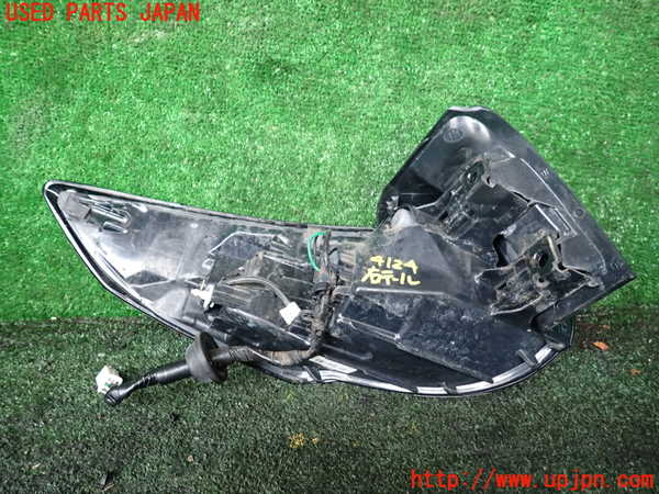 1UPJ-9241241530]CX-8(KG2P)右テールランプ 中古_2