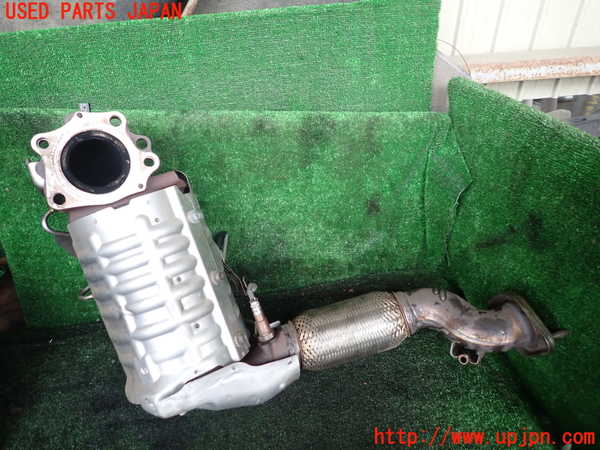 1UPJ-9241242661]CX-8(KG2P)触媒1 中古_2