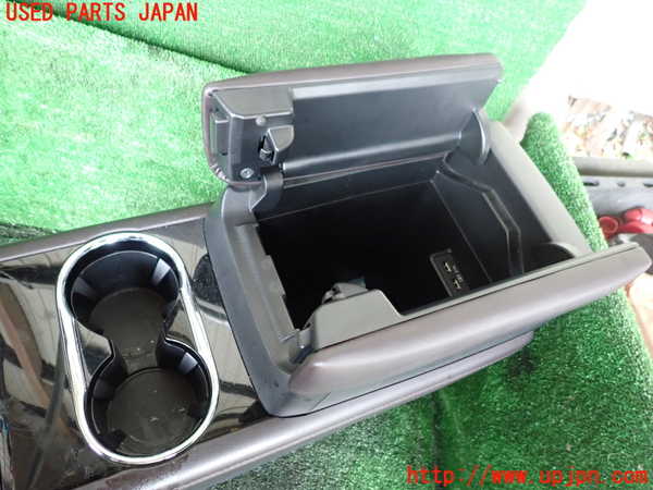 1UPJ-9241247549]CX-8(KG2P)コンソール 中古_3